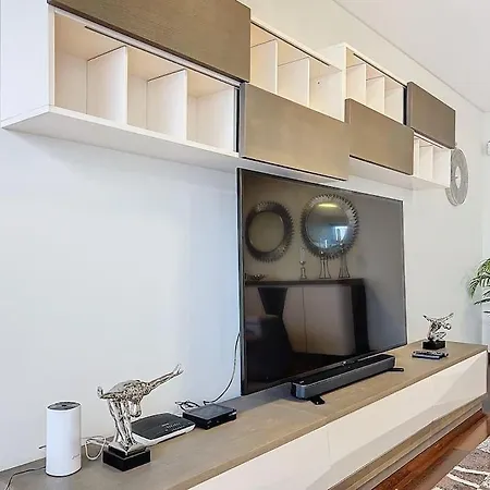 Ribeiro Real 12 A 卡马拉-德洛布什