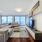 Villa Ribeiro Real 12 A