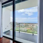 Villa Ribeiro Real 12 A *