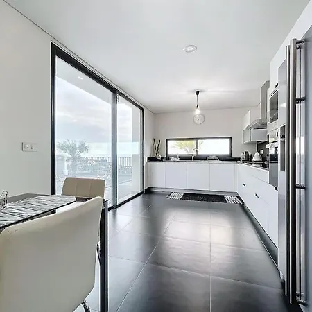 Βίλα Ribeiro Real 12 A