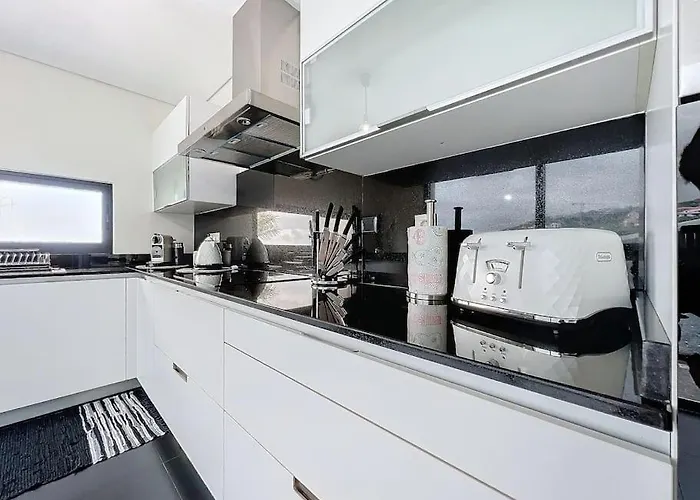 Ribeiro Real 12 A 카메라데로보스